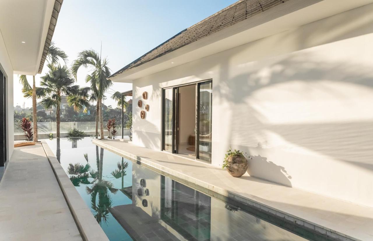 Villa Hakem Elegant And Modern 4 Bedrooms Villa Pool View Canggu  Bagian luar foto